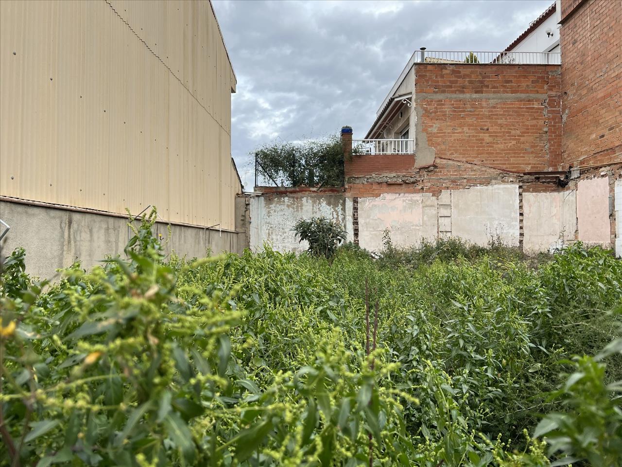 Land in Rubi, Barcelona, Spanien Nr. 186262