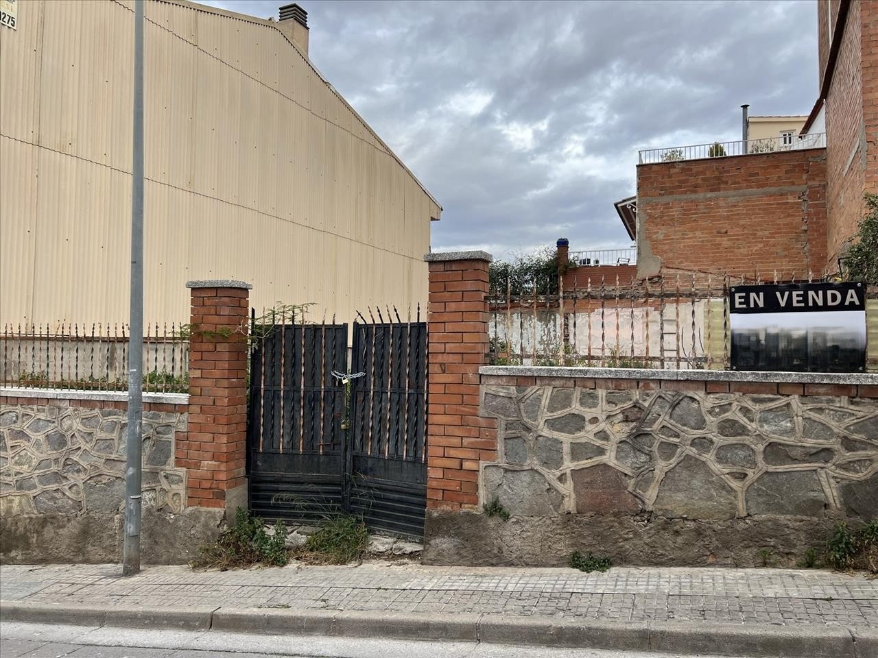 Land in Rubi, Barcelona, Spanien Nr. 186262