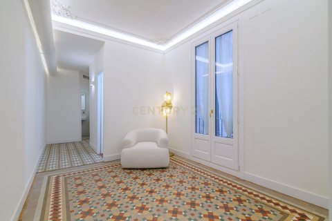Wohnung in Barcelona, Spanien 2 Schlafzimmer, 95 m2 Nr. 186258