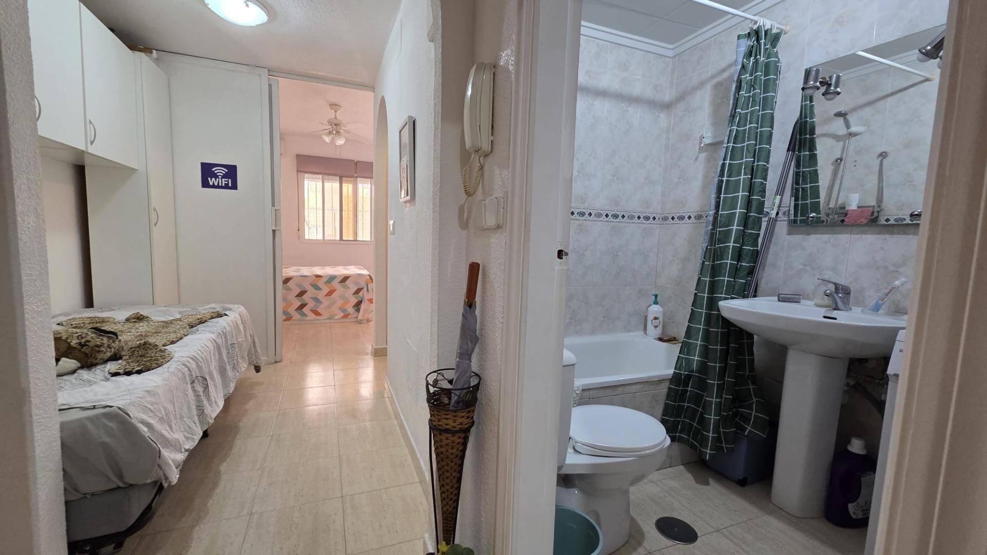 Wohnung in Torrevieja, Alicante, Spanien 39 m2 Nr. 194944