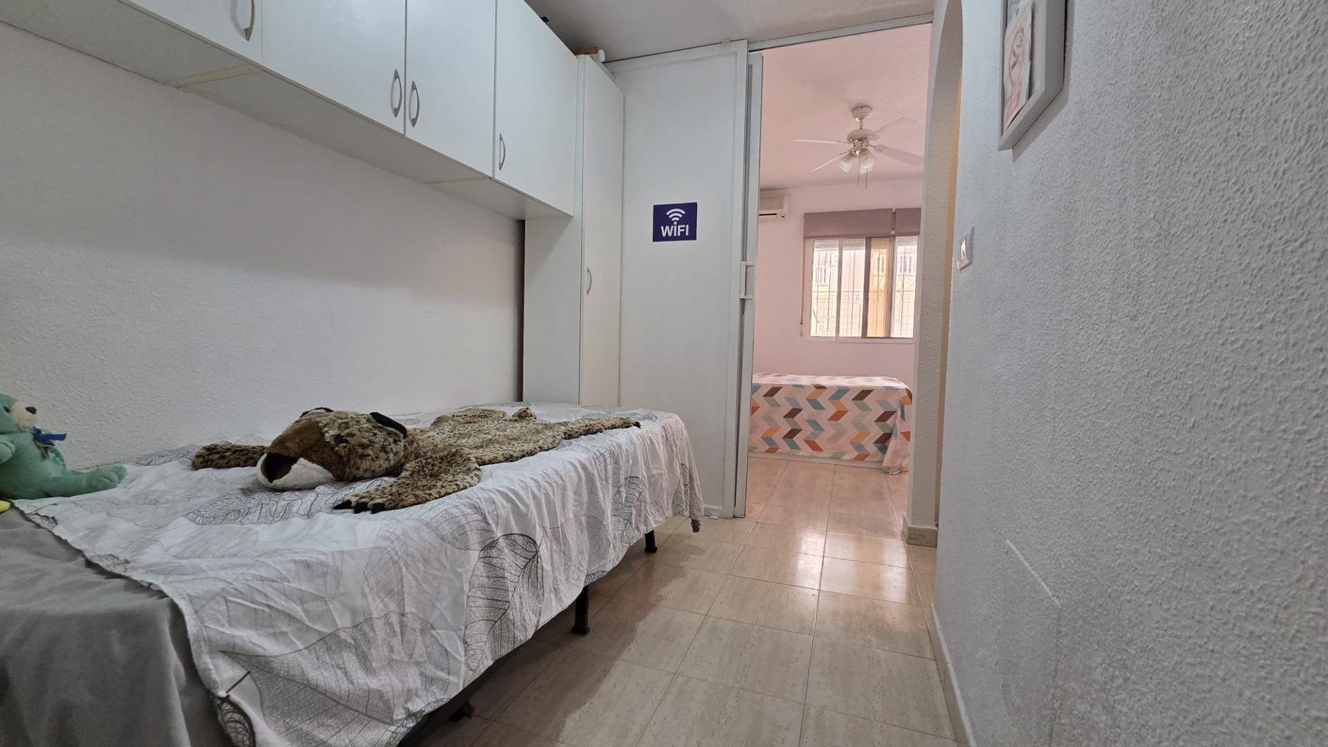 Wohnung in Torrevieja, Alicante, Spanien 39 m2 Nr. 194944