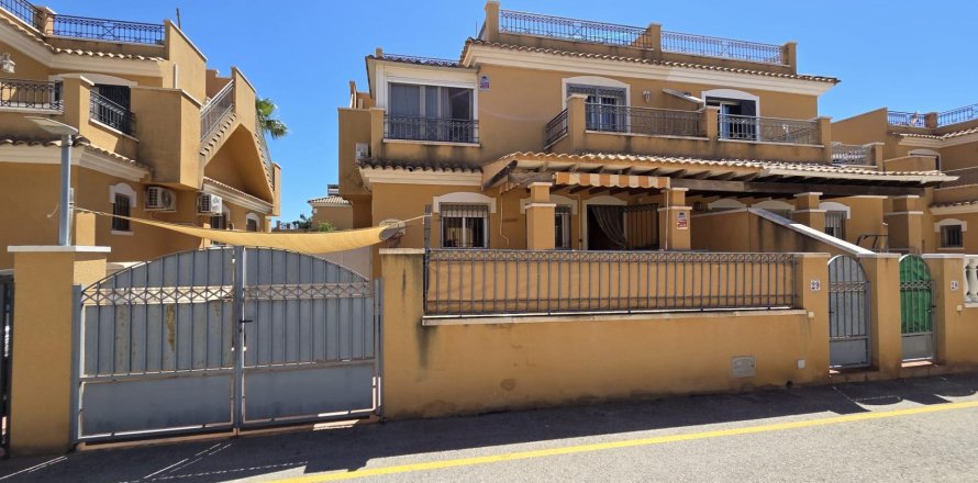 Сasa en Torrevieja, Alicante, España 3 dormitorios, 120 m2 No. 194945