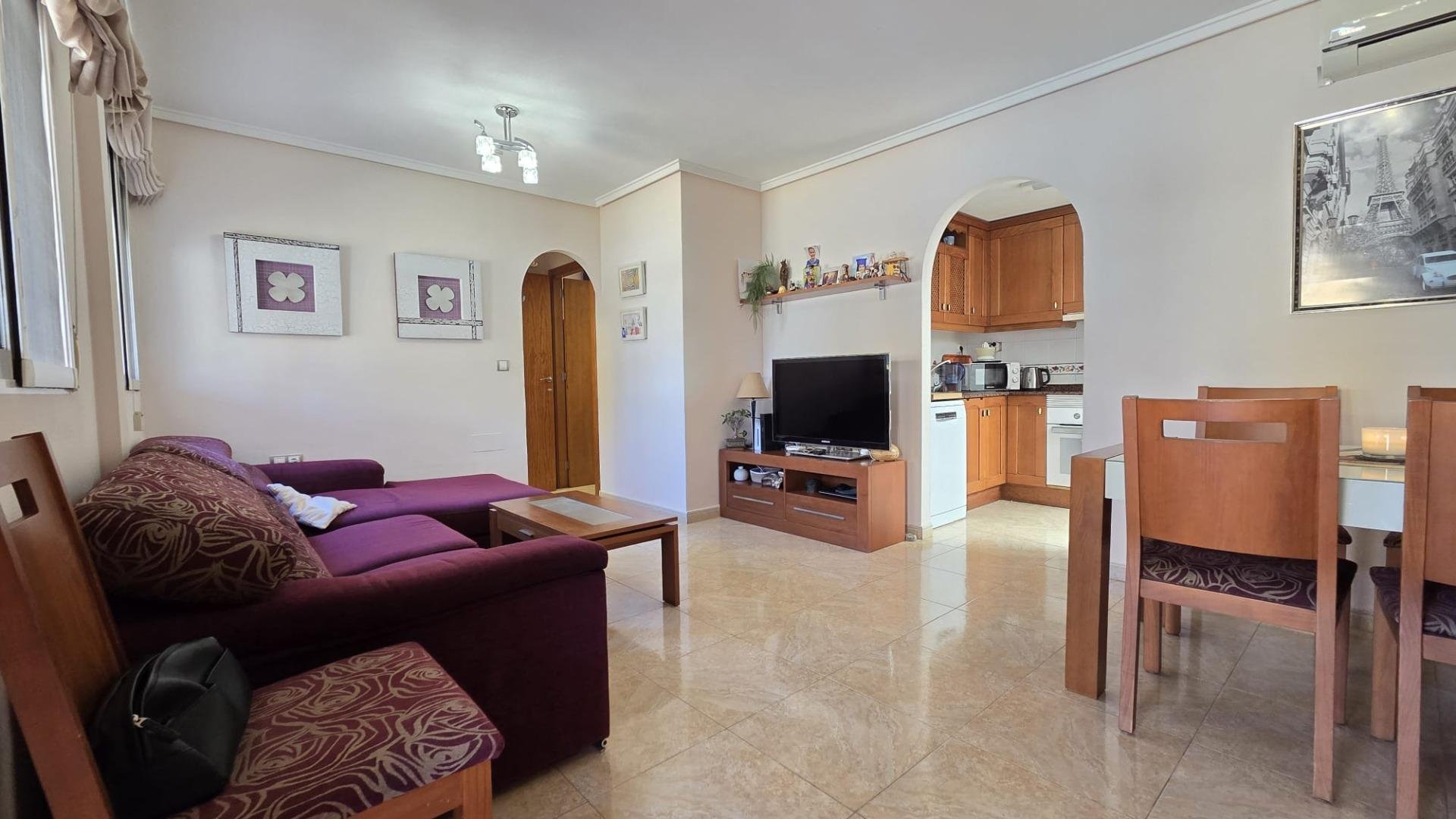 Casa a Torrevieja, Alicante, Spagna 3 camere da letto, 120 mq. N° 194945