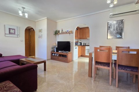 Сasa en venta en Torrevieja, Alicante, España 3 dormitorios, 120 m2 No. 194945 - foto 3
