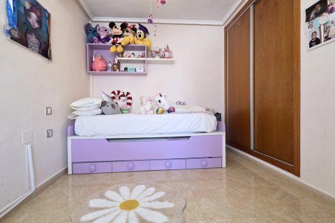 Сasa en venta en Torrevieja, Alicante, España 3 dormitorios, 120 m2 No. 194945 - foto 27