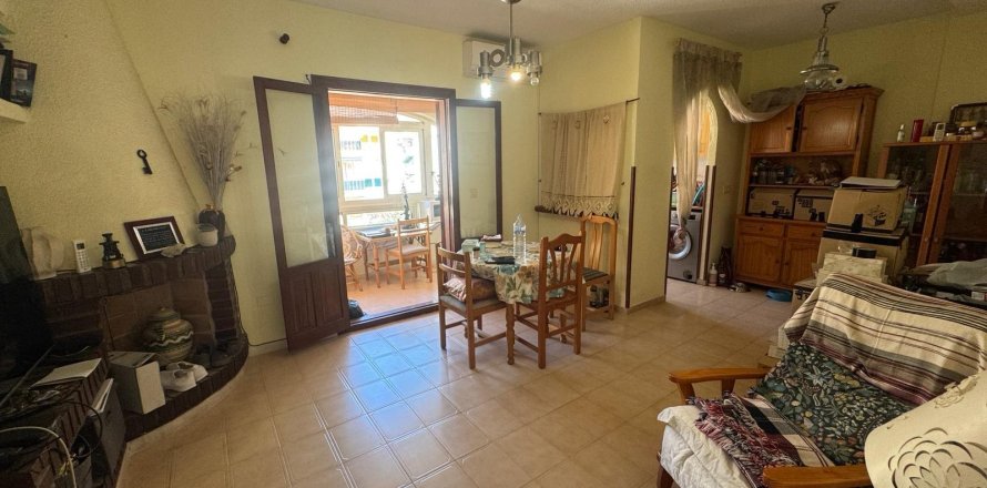 Penthouse à Torrevieja, Alicante, Espagne 3 chambres, 85 m2 No. 194942