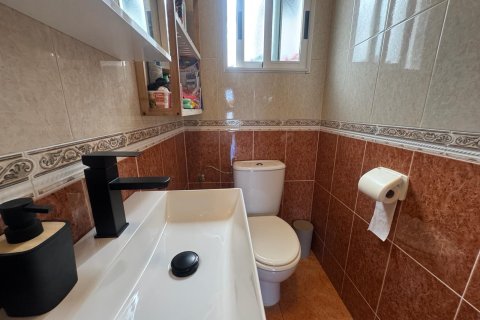 Сasa en venta en Torrevieja, Alicante, España 2 dormitorios, 92 m2 No. 194947 - foto 11