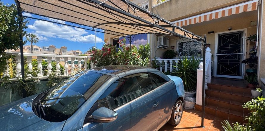 Сasa en Torrevieja, Alicante, España 2 dormitorios, 92 m2 No. 194947