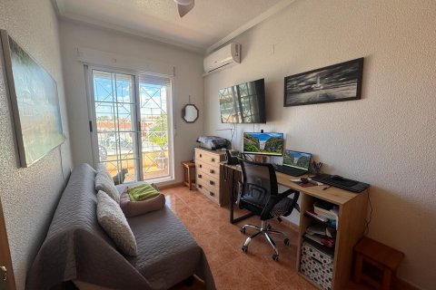 Сasa en venta en Torrevieja, Alicante, España 2 dormitorios, 92 m2 No. 194947 - foto 19