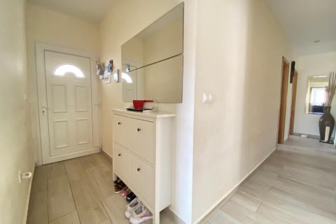 Apartamento en venta en Torrevieja, Alicante, España 3 dormitorios, 140 m2 No. 194948 - foto 9
