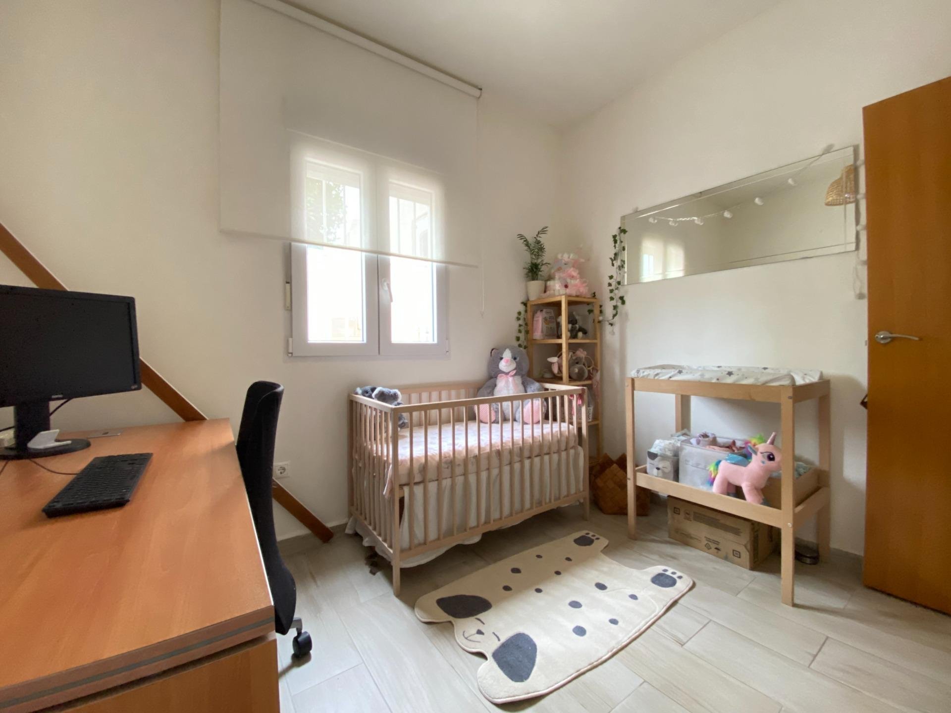 Appartamento a Torrevieja, Alicante, Spagna 3 camere da letto, 140 mq. N° 194948