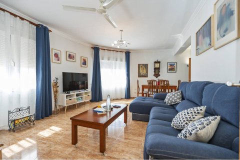 Dzīvoklis pārdošanā Mahon, Menorca, Spānijā 4 istabas, 165 m2 Nr. 167780 - attēls 2