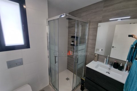 Lägenhet till salu i San Javier, Murcia, Spanien 3 sovrum, 128 kvm. Nr. 144061 - foto 9