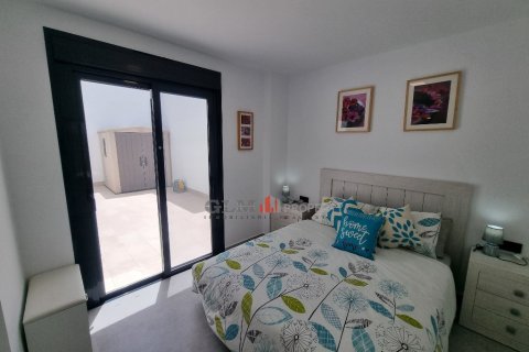 Lägenhet till salu i San Javier, Murcia, Spanien 3 sovrum, 128 kvm. Nr. 144061 - foto 27