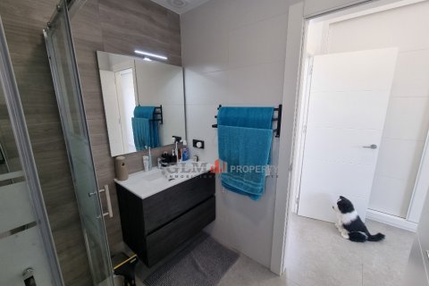 Lägenhet till salu i San Javier, Murcia, Spanien 3 sovrum, 128 kvm. Nr. 144061 - foto 10