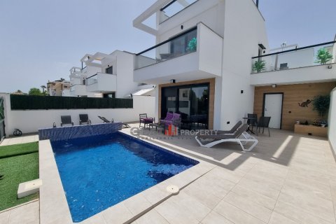 Lägenhet till salu i San Javier, Murcia, Spanien 3 sovrum, 128 kvm. Nr. 144061 - foto 1