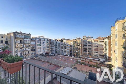 Lägenhet till salu i Barcelona, Spanien 2 sovrum, 85 kvm. Nr. 195833 - foto 8