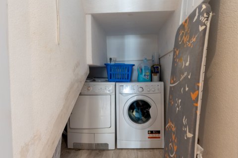 Huvila myytävänä Las Ramblas, Alicante, Espanja, 4 makuuhuonetta, 105 m2 No. 112052 - kuva 28