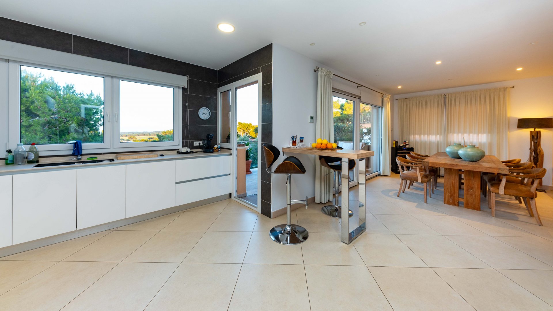 Villa i Port Adriano, Mallorca, Spanien 5 sovrum, 250 kvm. Nr. 112048