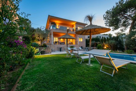 Villa for sale Port Adriano, Mallorca, Spain 5 bedrooms, 250 sq.m. No. 112048 - photo 1