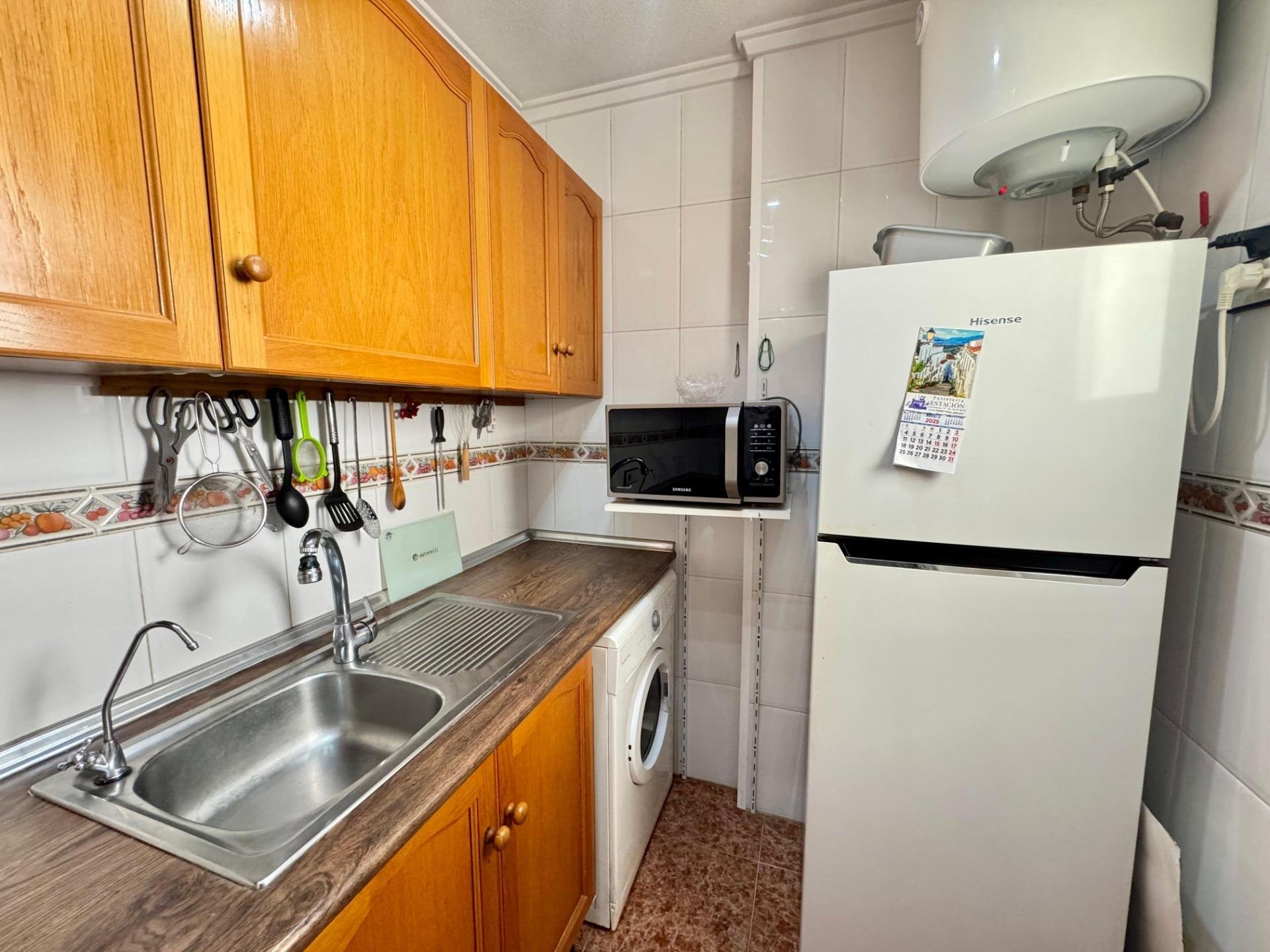 Ático en Torrevieja, Alicante, España 2 dormitorios, 60 m2 No. 182863