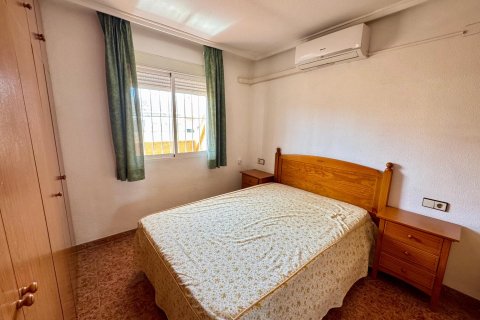 Penthouse w Torrevieja, Alicante, Hiszpania 2 sypialnie, 60 mkw. nr 182863 – zdjęcie 13