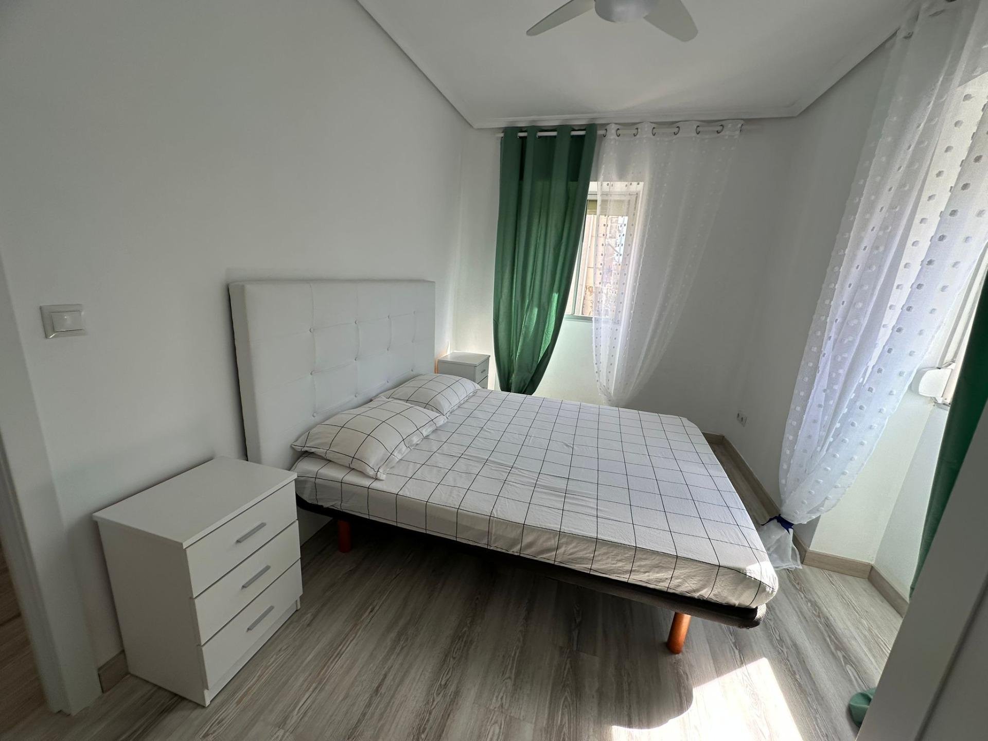 Apartamento en Alicante, España 62 m2 No. 182861
