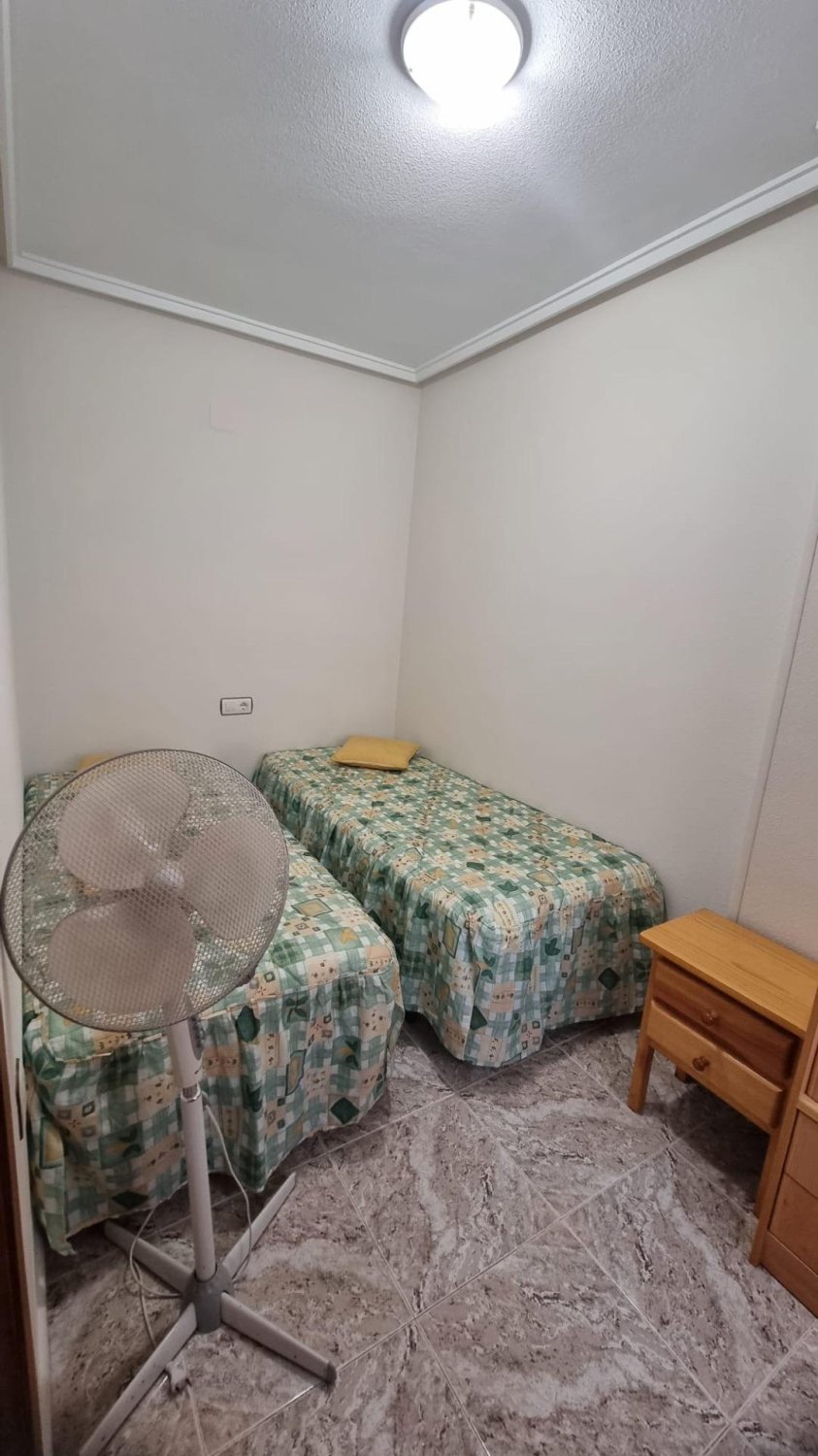 Apartament w Torrevieja, Alicante, Hiszpania 2 sypialnie, 63 mkw. nr 182866