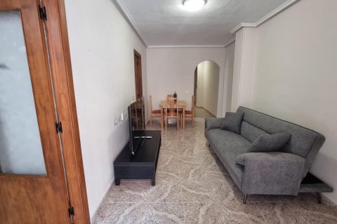 Apartament w Torrevieja, Alicante, Hiszpania 2 sypialnie, 63 mkw. nr 182866 – zdjęcie 23