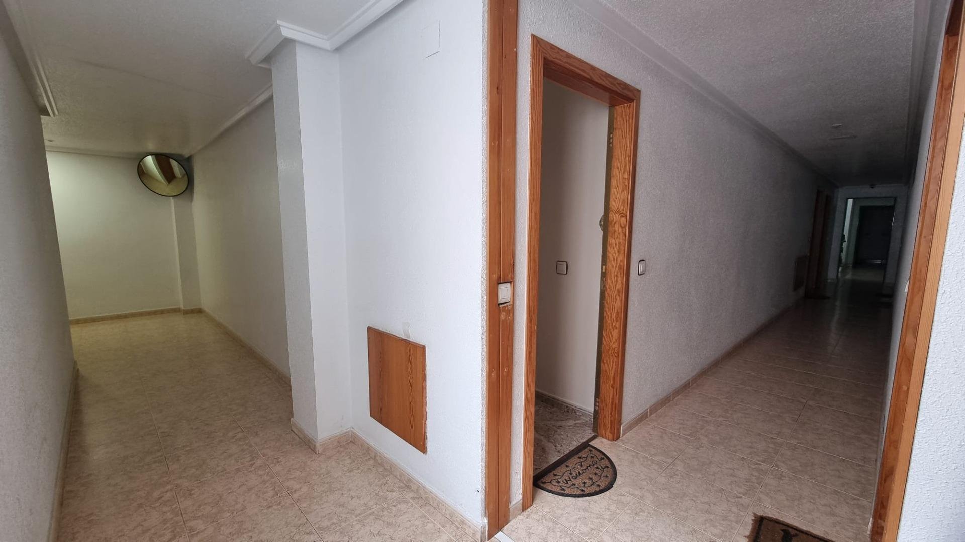 Apartament w Torrevieja, Alicante, Hiszpania 2 sypialnie, 63 mkw. nr 182866