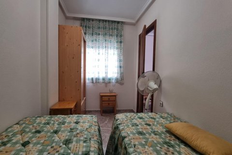 Apartament w Torrevieja, Alicante, Hiszpania 2 sypialnie, 63 mkw. nr 182866 – zdjęcie 14