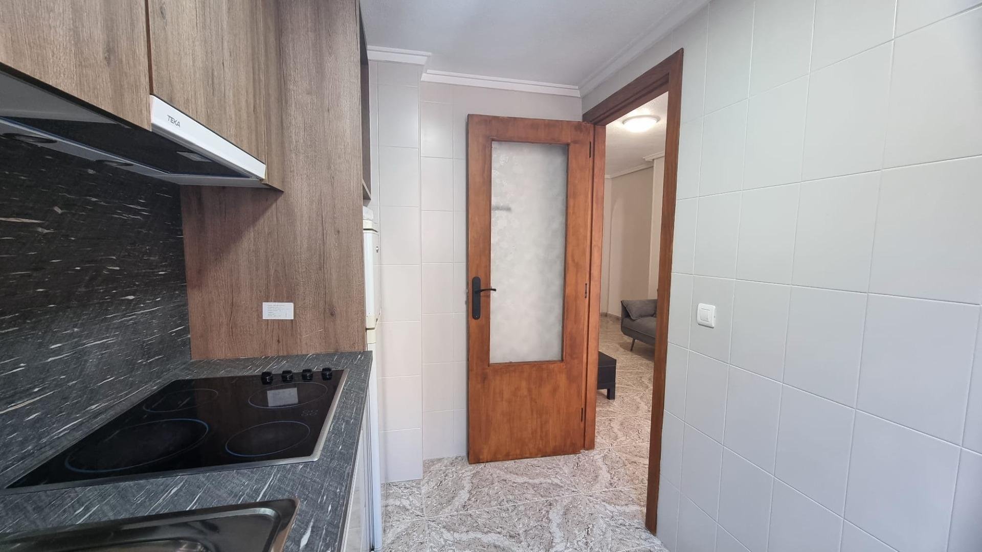 Apartament w Torrevieja, Alicante, Hiszpania 2 sypialnie, 63 mkw. nr 182866