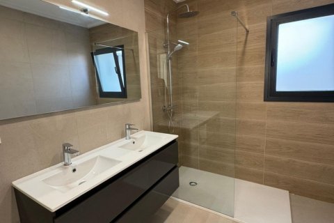 House for sale Bigastro, Alicante, Spain 3 bedrooms, 182 sq.m. No. 109213 - photo 5