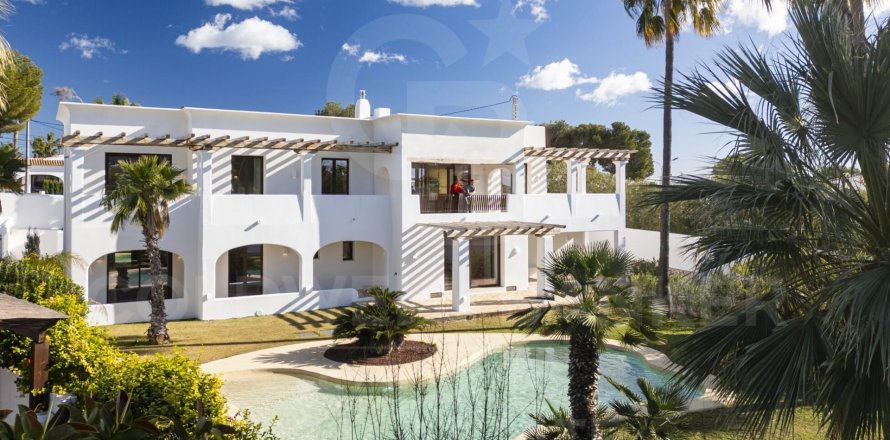 Paritalo Benissa, Alicante, Espanja 5 makuuhuonetta,  No. 157818