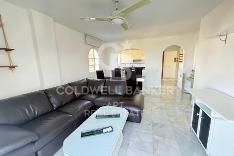 Apartment à vendre à Estepona, Malaga, Espagne, 3 chambres, 128 m2 No. 157617 - photo 2