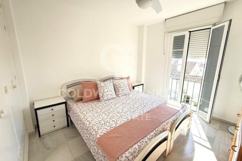 Apartment à vendre à Estepona, Malaga, Espagne, 3 chambres, 128 m2 No. 157617 - photo 12