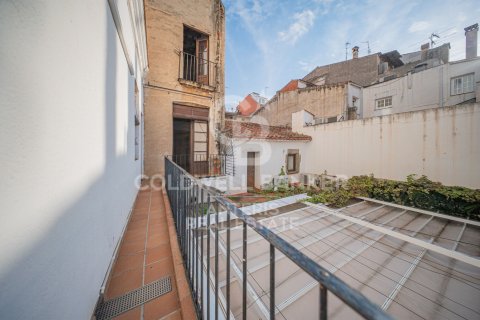 Hus till salu i Mataro, Barcelona, Spanien 7 sovrum, 368 kvm. Nr. 157620 - foto 12