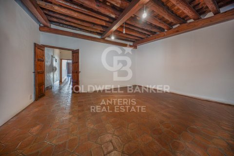 Hus till salu i Mataro, Barcelona, Spanien 7 sovrum, 368 kvm. Nr. 157620 - foto 13