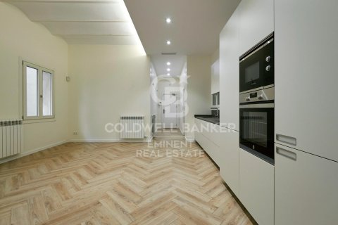 Apartamento en venta en Barcelona, España 1 dormitorio, 66 m2 No. 157816 - foto 8