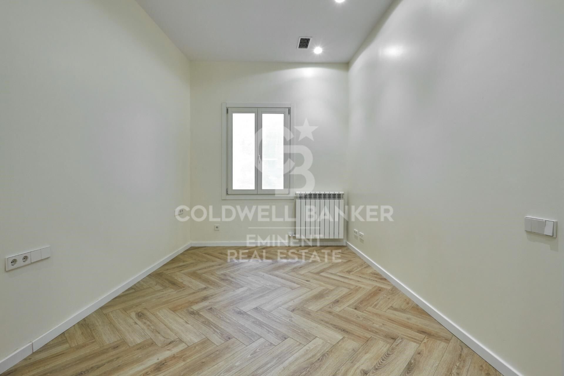 Dzīvoklis Barcelona, Spānijā 1 istaba, 70 m2 Nr. 157816