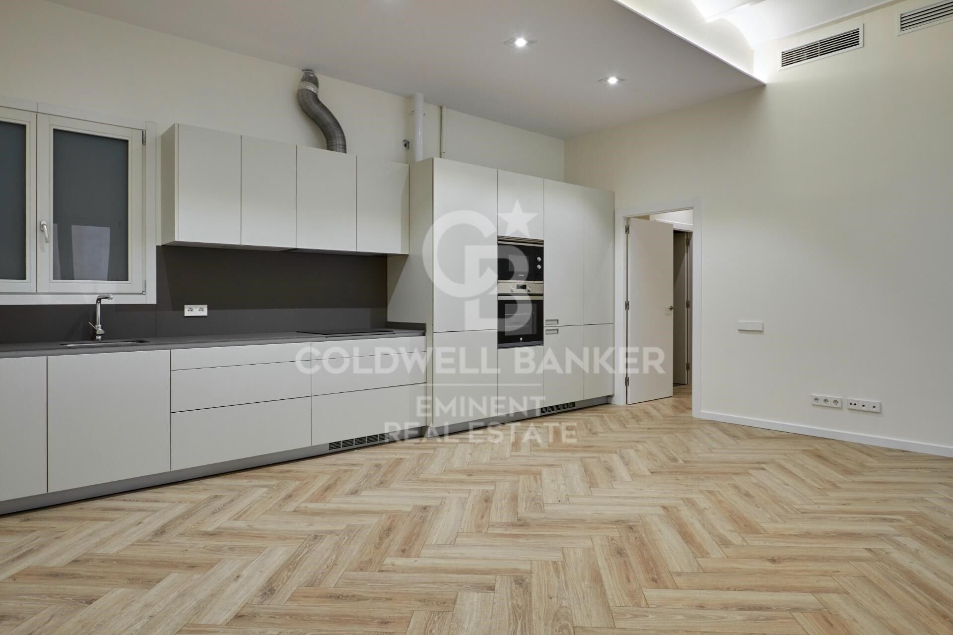 Dzīvoklis Barcelona, Spānijā 1 istaba, 70 m2 Nr. 157816