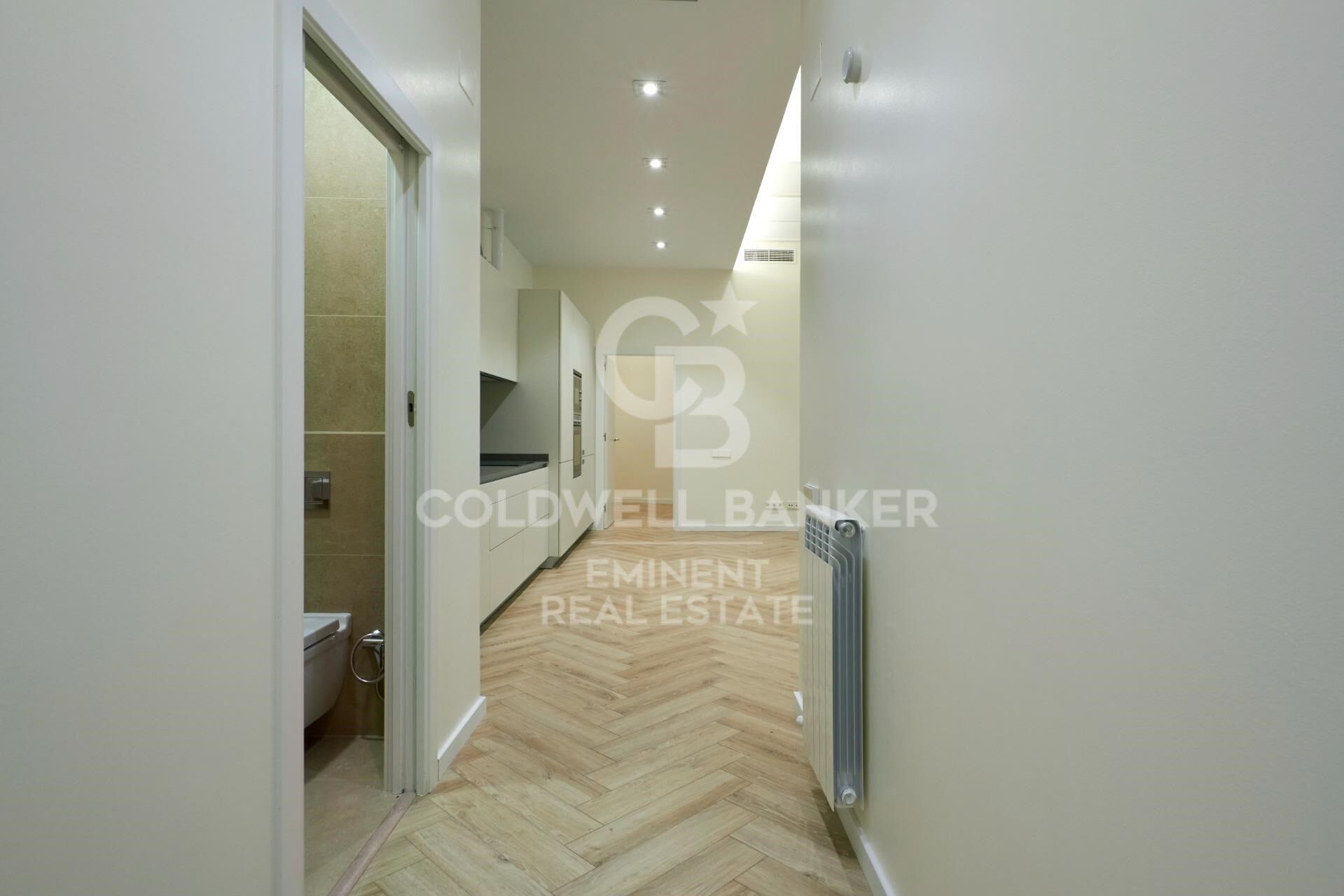 Dzīvoklis Barcelona, Spānijā 1 istaba, 70 m2 Nr. 157816