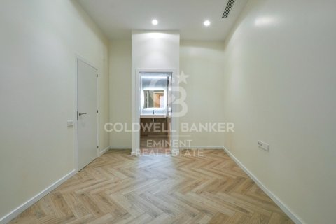 Dzīvoklis pārdošanā Barcelona, Spānijā 1 istaba, 70 m2 Nr. 157816 - attēls 9