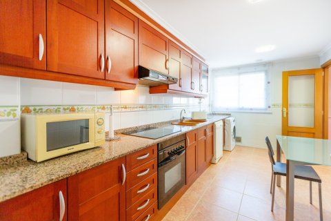 Apartament w Valencia, Hiszpania 3 sypialnie, 95 mkw. nr 146311 – zdjęcie 17