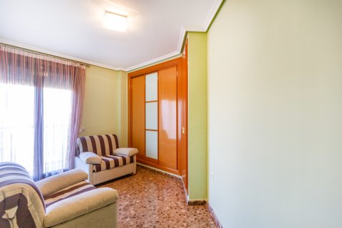 Apartament w Valencia, Hiszpania 3 sypialnie, 95 mkw. nr 146311 – zdjęcie 22
