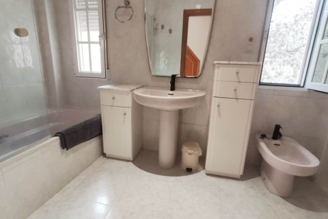 Willa w Paterna, Valencia, Hiszpania 4 sypialnie, 160 mkw. nr 146309 – zdjęcie 30