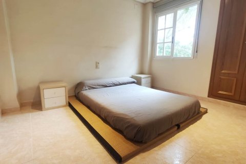 Willa w Paterna, Valencia, Hiszpania 4 sypialnie, 160 mkw. nr 146309 – zdjęcie 20