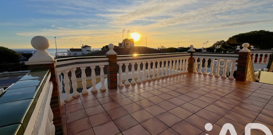 Сasa en Moguer, Huelva, España 7 dormitorios, 396 m2 No. 152558