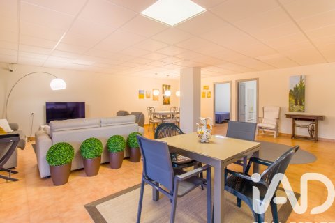 Сasa en venta en Moguer, Huelva, España 7 dormitorios, 396 m2 No. 152558 - foto 2