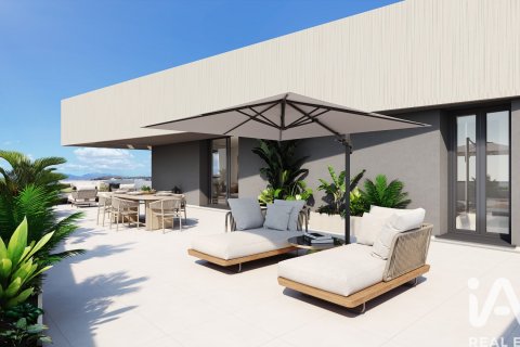 Apartamento en venta en Málaga, España 4 dormitorios, 118 m2 No. 152557 - foto 2